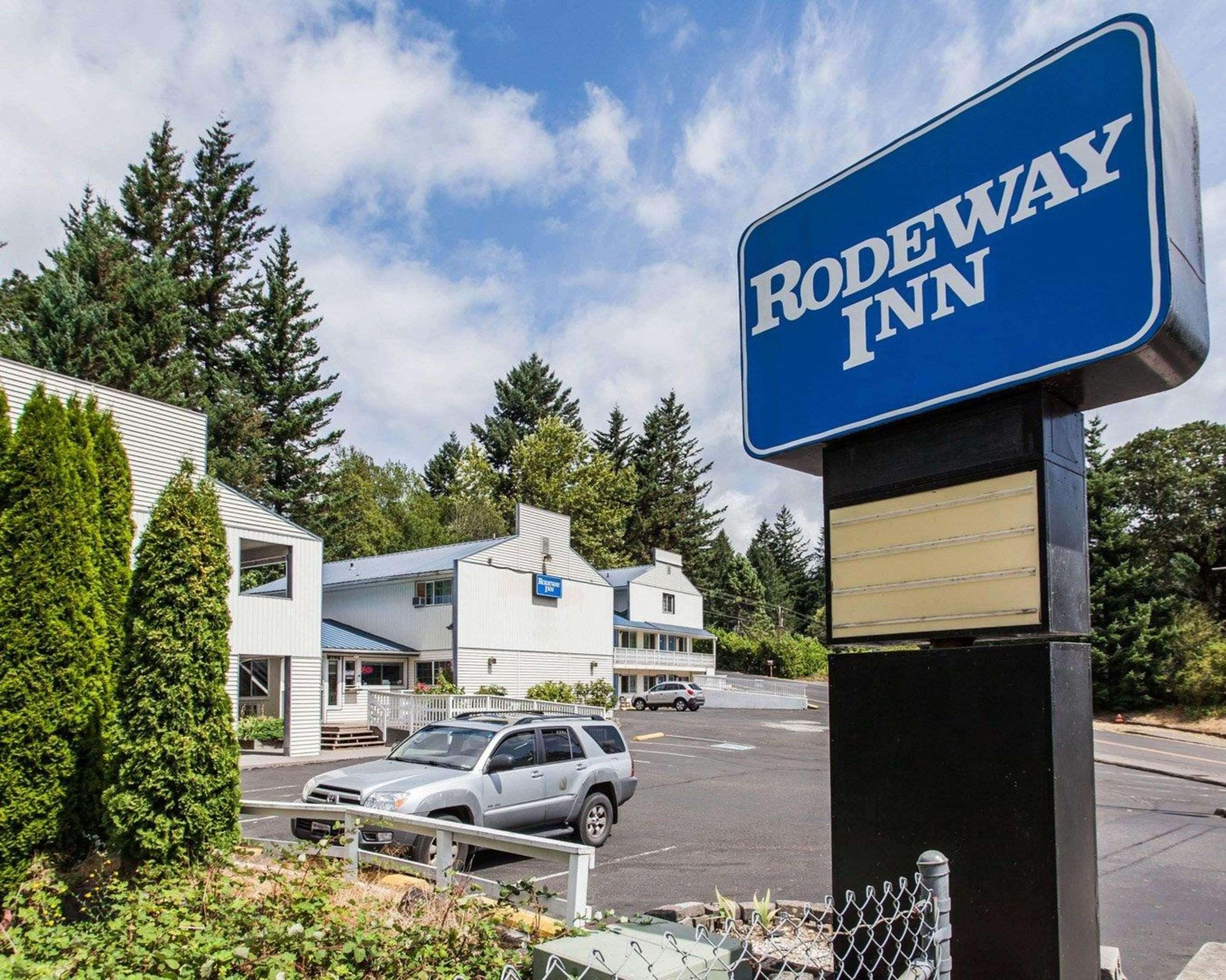 Rodeway Inn Stevenson Bagian luar foto