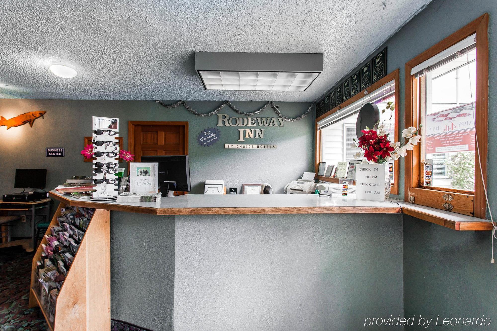 Rodeway Inn Stevenson Bagian luar foto